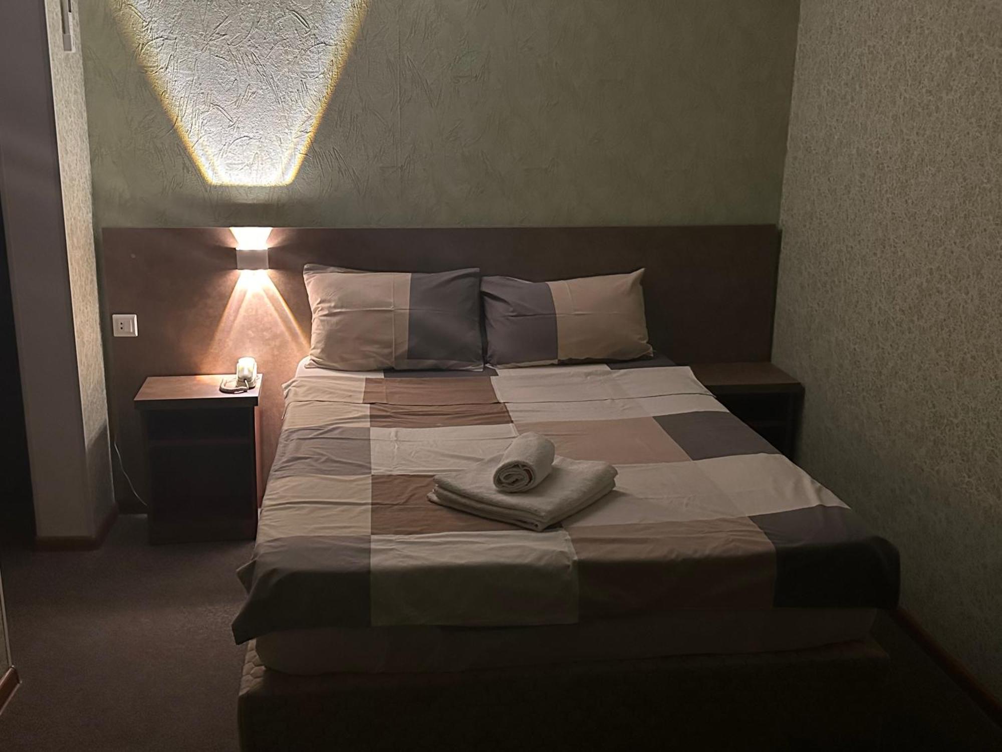 Imeri Park Hotel كوتايسي المظهر الخارجي الصورة