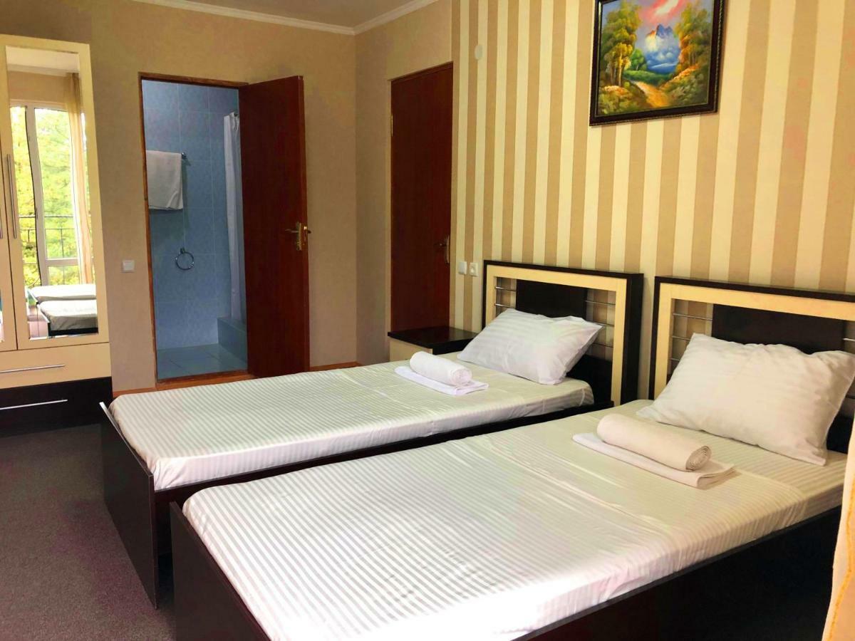 Imeri Park Hotel كوتايسي المظهر الخارجي الصورة